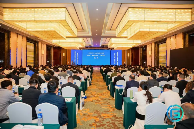 Focussen op het gebruik van vast afvalbronnen: Quangong Machinery Co., Ltd. presenteert vitrines op groot industrie-evenement in Suzhou